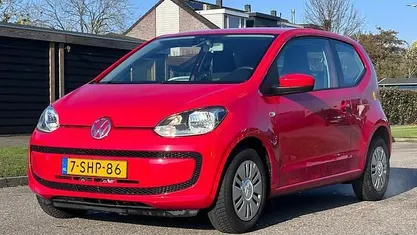 Occasion VW up! move up! 60 PK (44 kW) 2013 Rood Hatchback