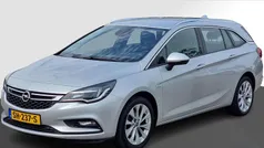 Grijs Gebruikt 2017 Opel Astra Innovation Stationwagen | € 11.845 (Eerlijke prijs)