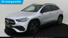 Grijs Gebruikt 2020 Mercedes GLA250 Business SUV | € 34.945 (Eerlijke prijs)