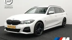 Wit Gebruikt 2022 BMW 320 M Sport Stationwagen | € 30.840 (Goede deal)
