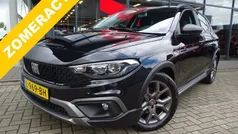 Gebruikt 2021 Fiat Tipo Cross Hatchback | € 17.945 (Eerlijke prijs)