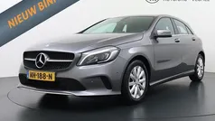 Grijs Gebruikt 2017 Mercedes A160 Ambition Hatchback | € 12.795 (Eerlijke prijs)