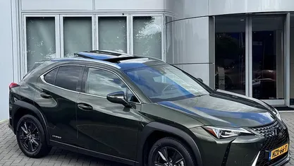 Occasion Lexus UX 250h Luxury Line 184 PK (135 kW) 2022 Groen SUV