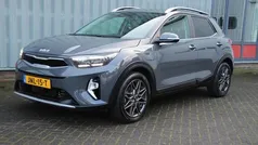 Grijs Gebruikt 2023 Kia Stonic SUV | € 22.995 (Eerlijke prijs)