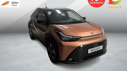 Bruin Nieuw 2025 Toyota Aygo X Pulse SUV | € 26.950 (Eerlijke prijs)