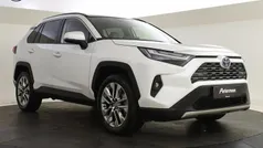 Wit Gebruikt 2025 Toyota RAV4 Executive SUV | € 51.899 (Eerlijke prijs)