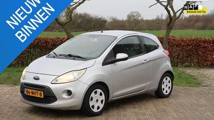 Grijs Gebruikt 2010 Ford Ka Cool & Sound Edition Hatchback | € 2.250 (Goede deal)