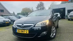 Zwart Gebruikt 2012 Opel Astra Edition Stationwagen | € 4.745 (Eerlijke prijs)