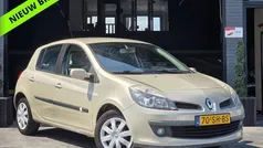 Gebruikt 2006 Renault Clio II Dynamique Hatchback | € 4.444 (Eerlijke prijs)