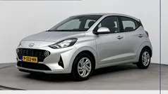Grijs Gebruikt 2022 Hyundai i10 Comfort Hatchback | € 12.900 (Eerlijke prijs)