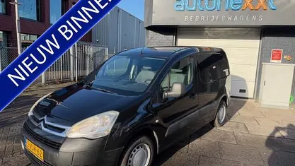 Zwart Gebruikt 2010 Citroën Berlingo Comfort MPV | € 2.495 (Eerlijke prijs)