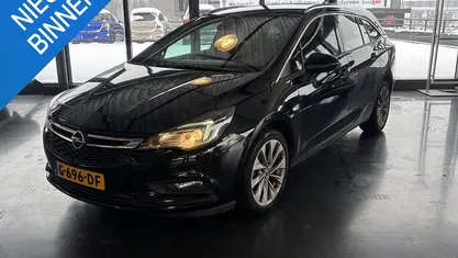 Gebruikt 2019 Opel Astra Innovation Stationwagen | € 10.190 (Super prijs)