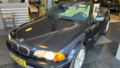 Occasion 2002 BMW 330 Executive Cabriolet | € 13.950 (Eerlijke prijs)