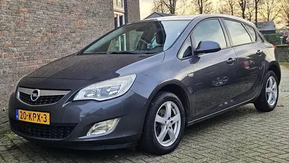 Occasion Opel Astra Edition 101 PK (74 kW) 2010 Hatchback