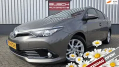 Toyota Auris Hybrid