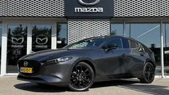 Machine gray metallic (46g) Nieuw 2025 Mazda 3 Homura-Line Hatchback | € 32.795 (Eerlijke prijs)