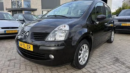 Occasion Renault Modus Dynamique 112 PK (82 kW) 2006 Zwart MPV