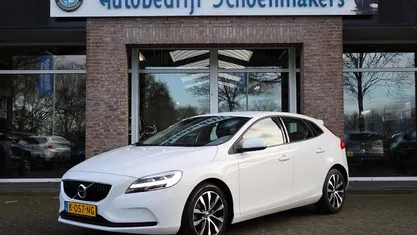 Occasion Volvo V40 2021 Hatchback