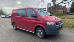 Rood Gebruikt 2012 VW T5 Van | € 6.250 (Goede deal)