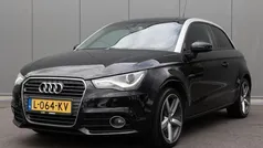 Zwart Gebruikt 2011 Audi A1 Attraction Hatchback | € 7.445 (Eerlijke prijs)