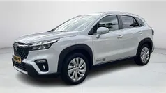 Gebruikt 2024 Suzuki SX4 S-Cross SUV | € 27.949 (Eerlijke prijs)