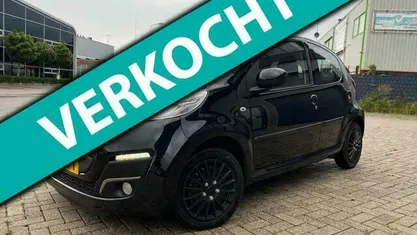 Occasion Peugeot 107 Active 68 PK (50 kW) 2013 Zwart Hatchback