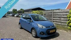 Blauw Gebruikt 2015 Hyundai i10 Comfort Hatchback | € 5.950 (Eerlijke prijs)