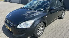 Zwart Gebruikt 2008 Kia Ceed Hatchback | € 999 (Super prijs)