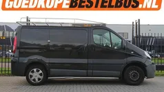 Zwart Gebruikt 2011 Renault Trafic MPV | € 2.450 (Goede deal)