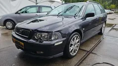 Zwart Gebruikt 2003 Volvo V40 Stationwagen | € 1.999 (Super prijs)