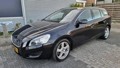 Gebruikt 2012 Volvo V60 Summum Stationwagen | € 7.950 (Eerlijke prijs)