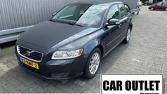 Grijs Gebruikt 2009 Volvo V50 Stationwagen | € 3.650 (Eerlijke prijs)