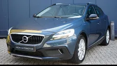 Blauw Gebruikt 2018 Volvo V40 CC Stationwagen | € 19.995 (Eerlijke prijs)