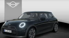 Gebruikt 2025 Mini Cooper Classic Hatchback | € 41.120 (Eerlijke prijs)