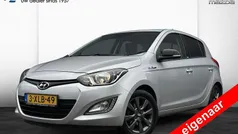 Grijs Gebruikt 2014 Hyundai i20 GO! Hatchback | € 8.990 (Eerlijke prijs)