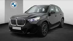 Zwart, metallic lak Gebruikt 2024 BMW X1 M Sport SUV | € 58.195 (Eerlijke prijs)