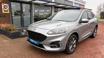 Occasion 2024 Ford Kuga ST-Line SUV | € 32.400 (Eerlijke prijs)