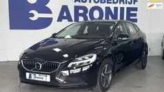 Gebruikt 2019 Volvo V40 Momentum Stationwagen | € 16.495 (Eerlijke prijs)