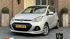 Grijs Gebruikt 2016 Hyundai i10 Comfort Hatchback | € 7.750 (Eerlijke prijs)
