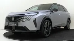 Grijs Gebruikt 2024 Peugeot e-5008 Avantage SUV | € 44.925 (Eerlijke prijs)