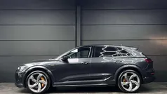 Gebruikt 2022 Audi e-tron Exclusive SUV | € 44.990 (Super prijs)
