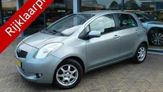 Grijs Gebruikt 2008 Toyota Yaris Sol Hatchback | € 5.900 (Eerlijke prijs)
