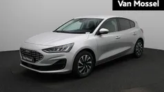 Grijs Gebruikt 2023 Ford Focus Titanium Hatchback | € 20.900 (Eerlijke prijs)