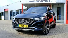Zwart Gebruikt 2020 MG ZS Luxury Sedan | € 13.750 (Eerlijke prijs)