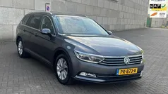 Grijs Gebruikt 2017 VW Passat Comfortline Stationwagen | € 17.950 (Eerlijke prijs)