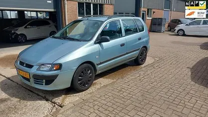 Occasion Mitsubishi Space Star 82 PK (60 kW) 2003 Grijs MPV
