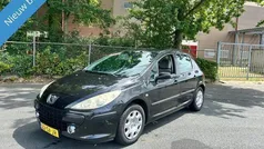 Zwart Gebruikt 2006 Peugeot 307 Hatchback | € 1.599 (Eerlijke prijs)