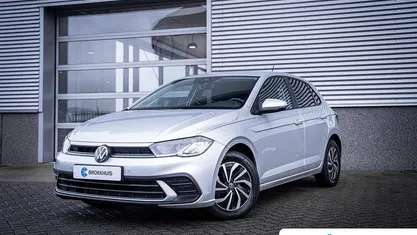 Grijs Gebruikt 2023 VW Polo Business Hatchback | € 21.395 (Eerlijke prijs)