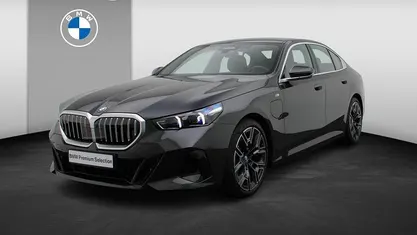 Occasion 2025 BMW 530e M Sport Sedan | € 63.900 (Eerlijke prijs)