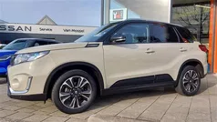 Gebruikt 2020 Suzuki Vitara SUV | € 22.999 (Eerlijke prijs)